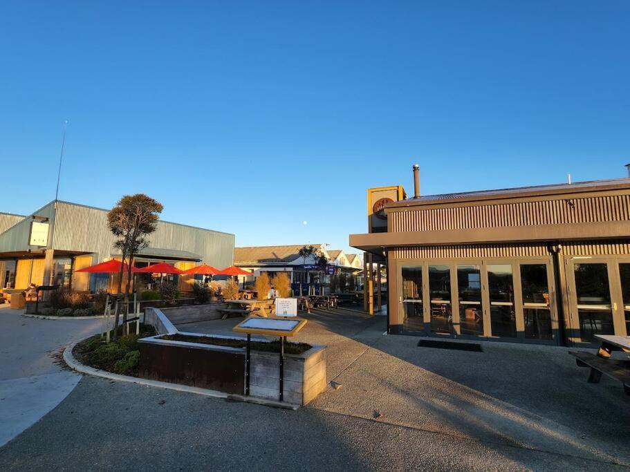 Ruby Bay Loft Accommodation Nelson Exterior foto